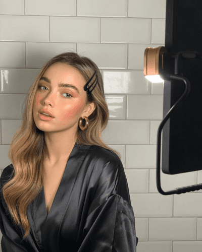 Voice generation Beauty AI influencer portrait